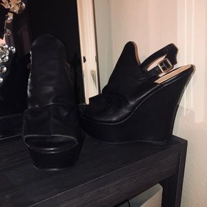Boutique | Black Leather Wedges